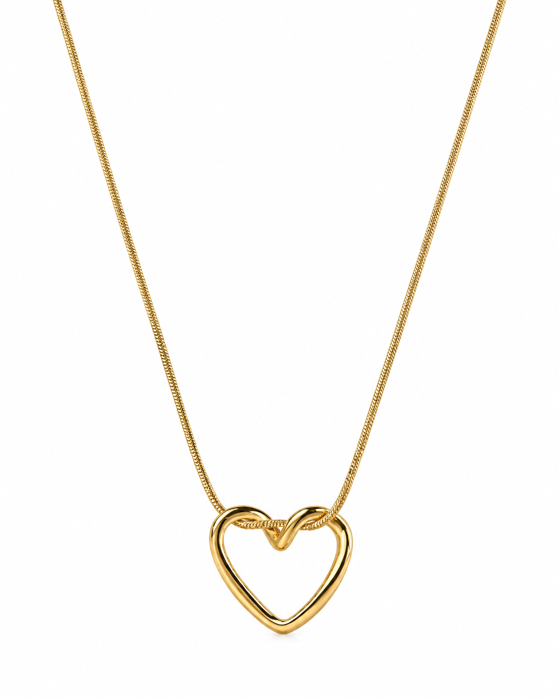Collar Amour dorado de Virello sobre fondo blanco